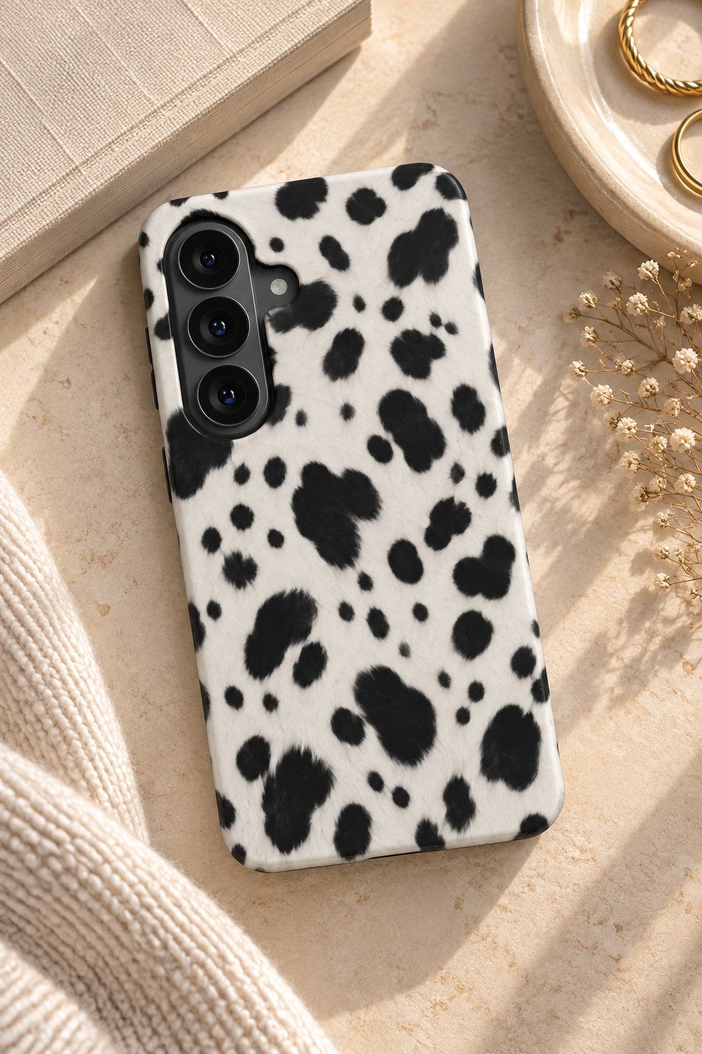 Front Row | Black & White Dalmatian Print Magnetic Samsung Galaxy Case