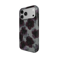 Noir Petals | Dunkelviolette Aquarell-Blumen MagSafe iPhone Hülle