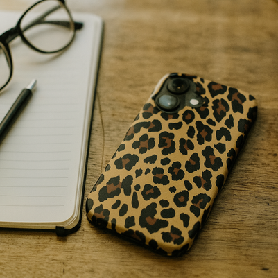 Savannah | Funda MagSafe para iPhone con Estampado de Leopardo