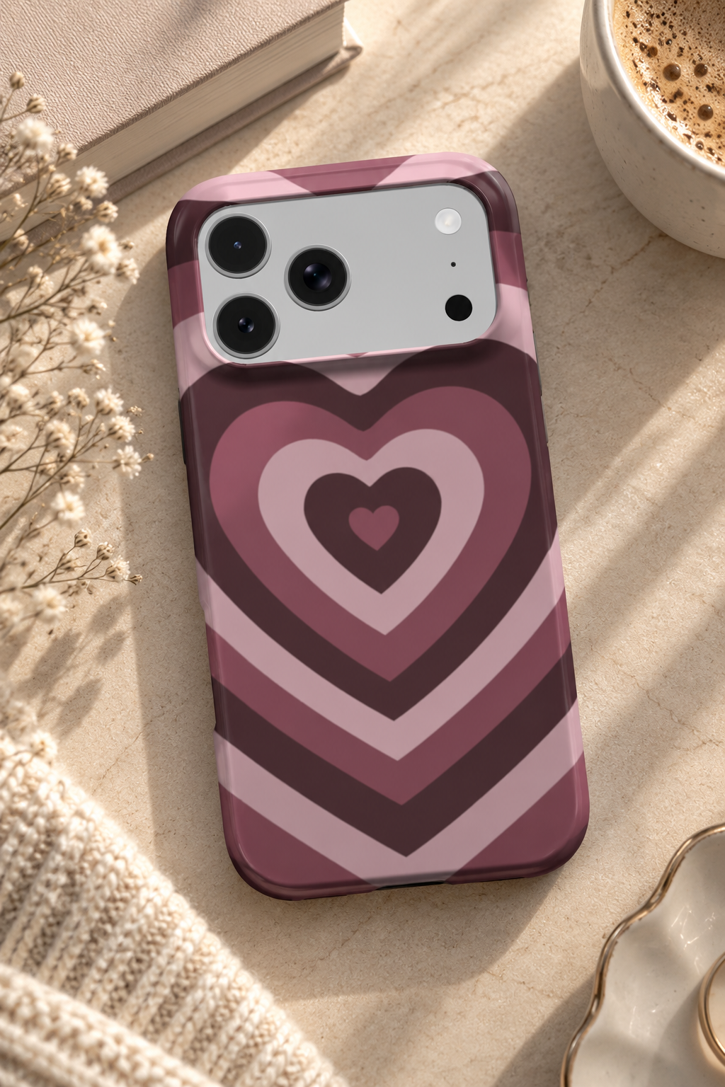 Heartbreaker | Burgundy Retro Heart MagSafe iPhone Case