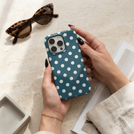 Matinée | Petrol Cream Polka Dot MagSafe iPhone Hülle